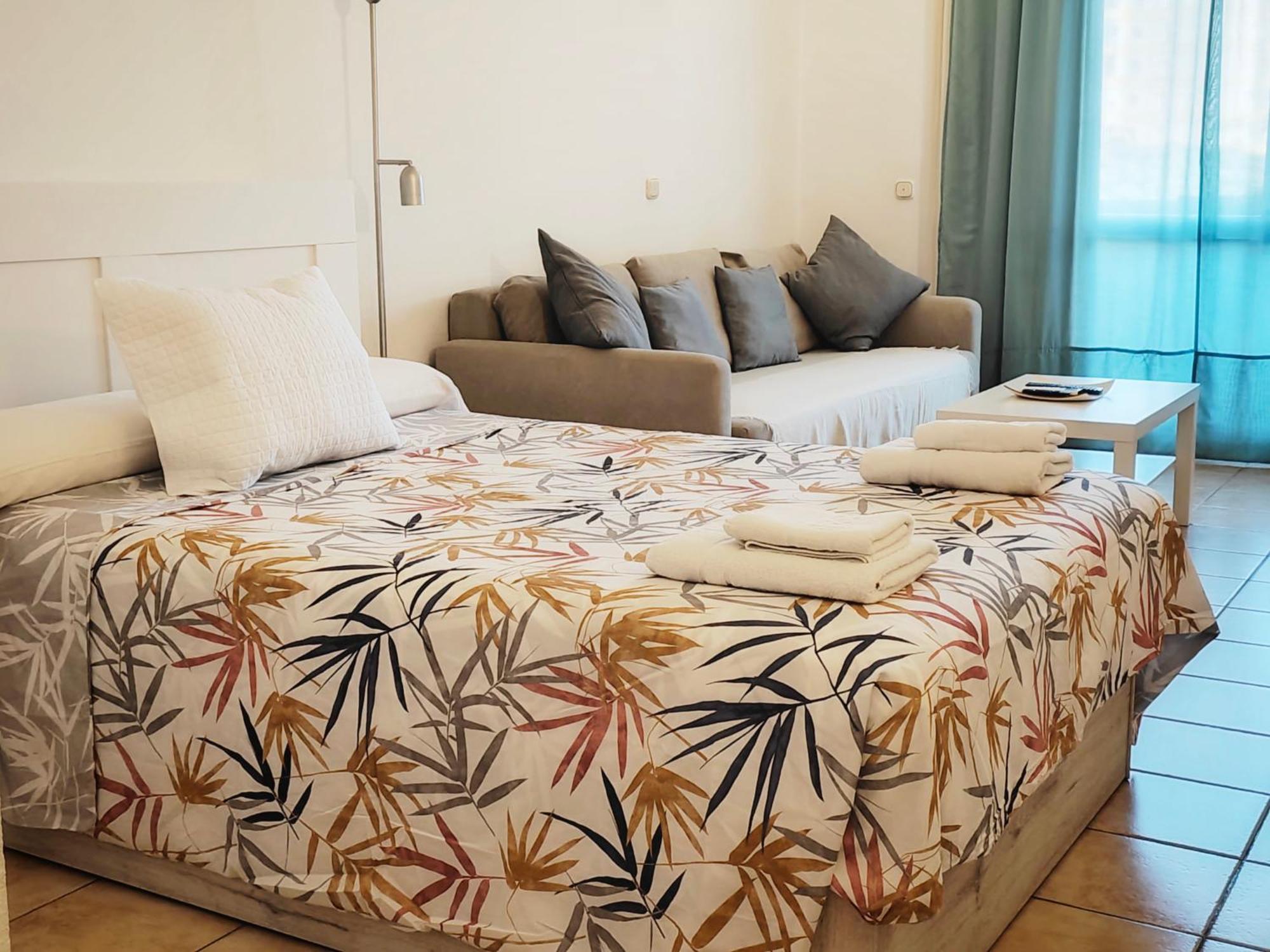 Benalbeach Casa Kito Suite 1ª Linea De Playa Benalmadena Luaran gambar